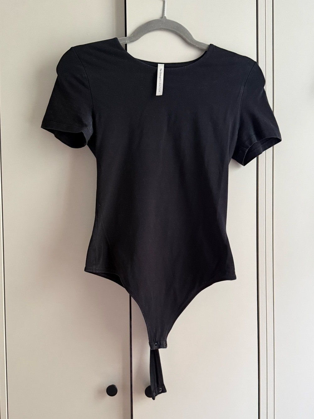 Babaton Black Short-Sleeve Bodysuit